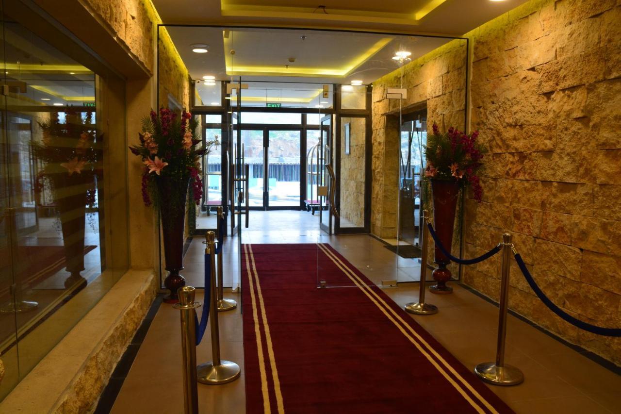 Saray Hotel Amman Bagian luar foto